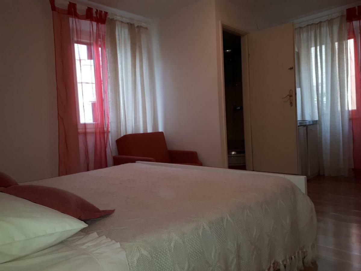 Guest House Robert I Mirna Bale Luaran gambar