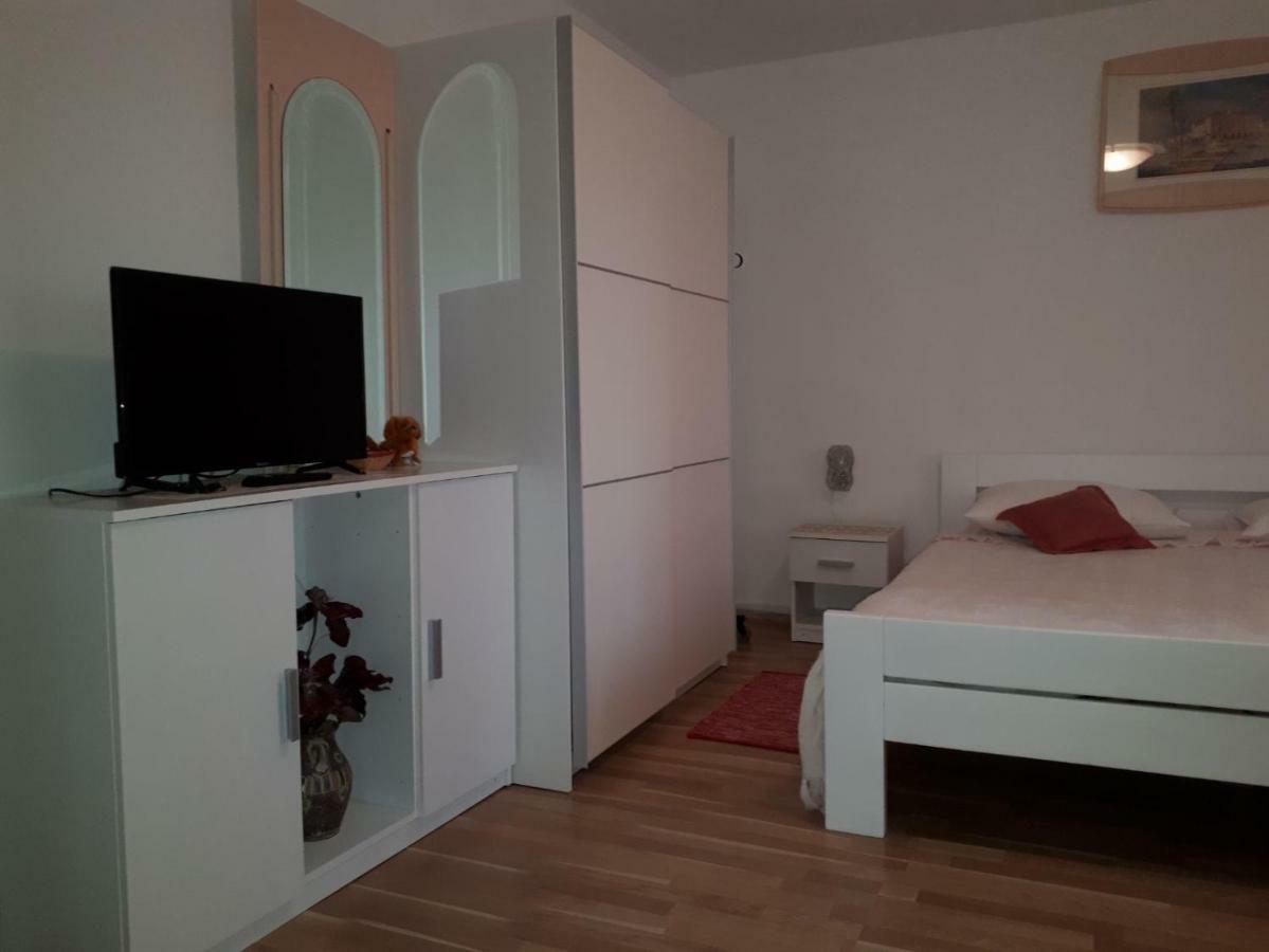 Guest House Robert I Mirna Bale Luaran gambar